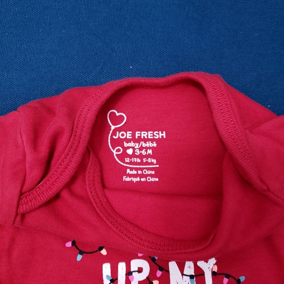 😍3-6M Christmas Onesie | You light up my life - Picture 3 of 3